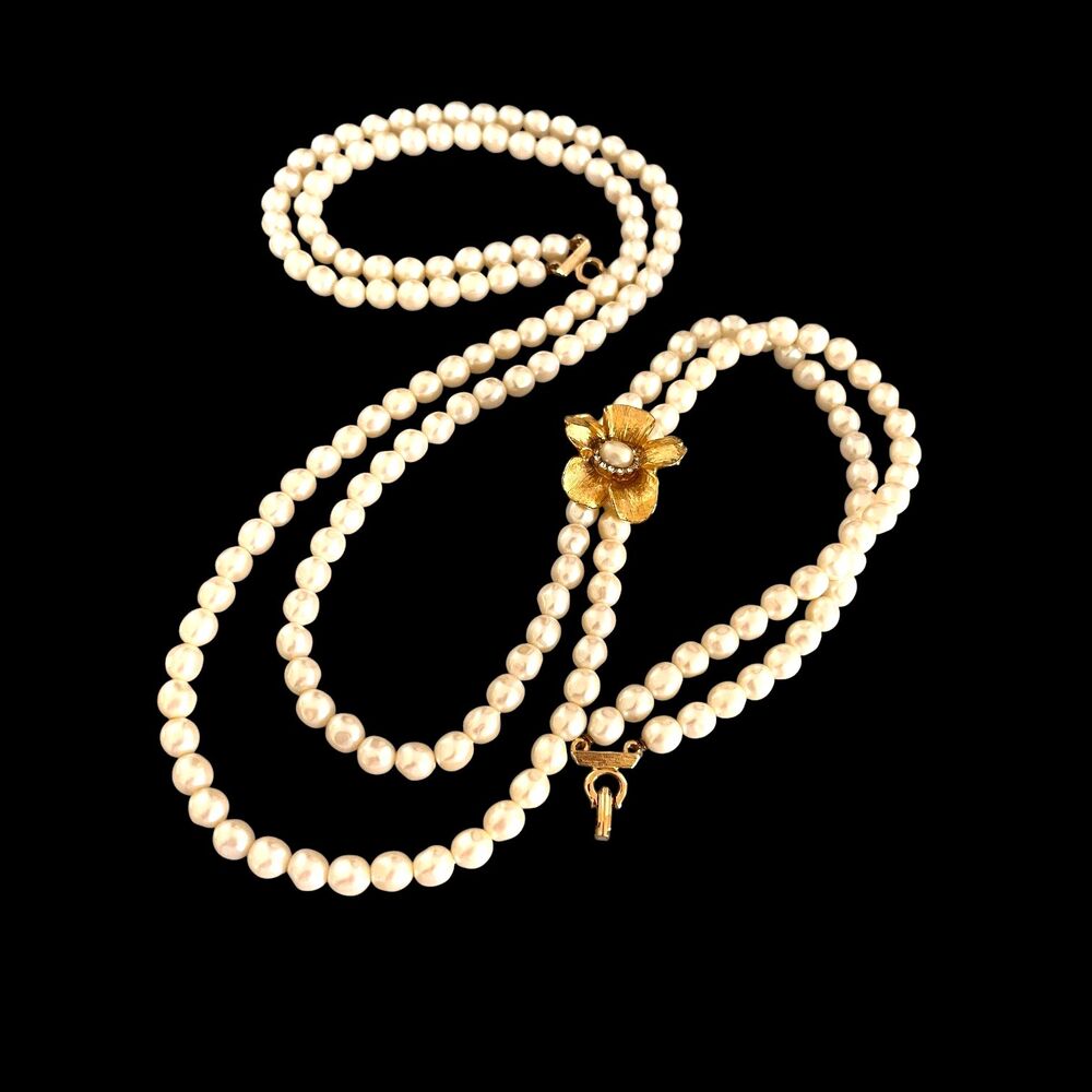 Vintage 1960s Necklace Double Strand Faux Pearl Flower Clasp Mid Century - 7D